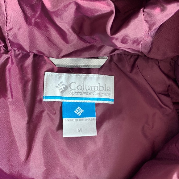 SOLD - Puffect Mid Hooded Columbia Jacket NWT - Picture 4 of 8